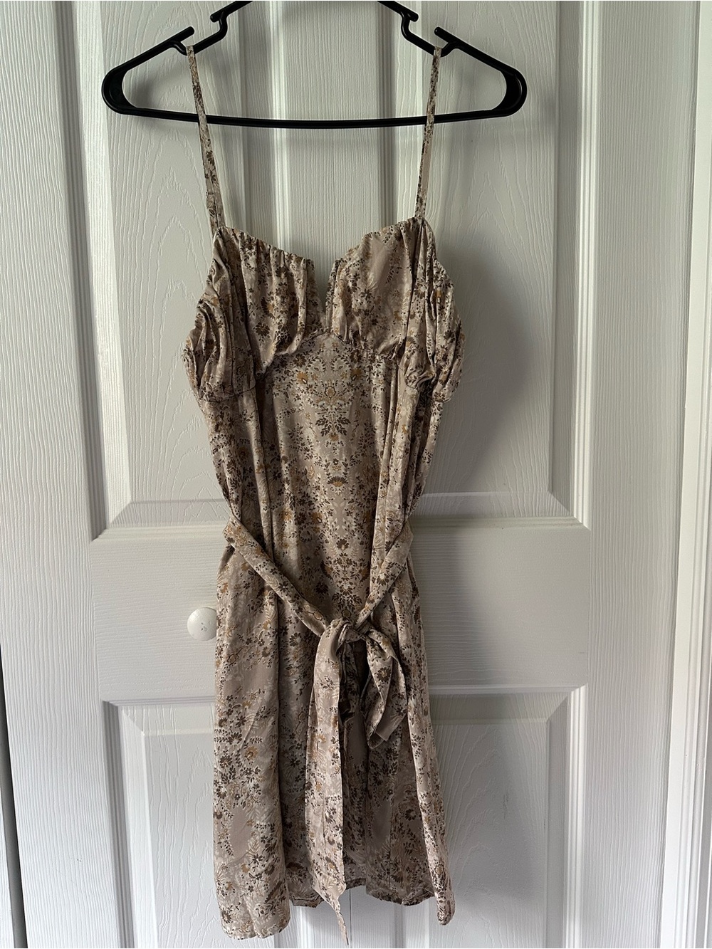 Promesa Beige Floral Tie-Waist Mini Dress